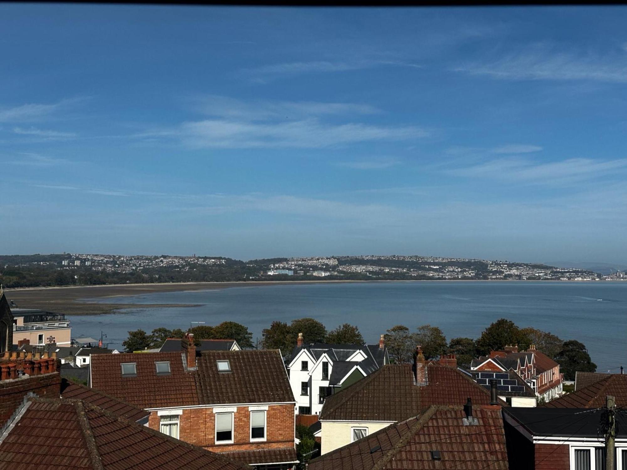 View At 142 Bed & Breakfast The Mumbles Exterior photo